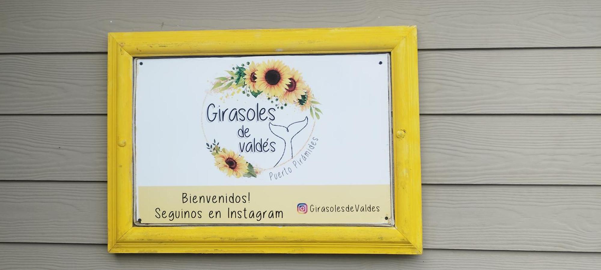 Girasoles De Valdes Puerto Pirámides Exterior foto